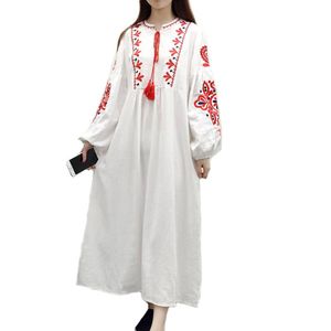 Robes Brandcasuales célèbres plus taille Bohemia lâche broderie 2022 Ethnique Vintage Femme Lanterne Floral Broidered A Line Cotton Robe
