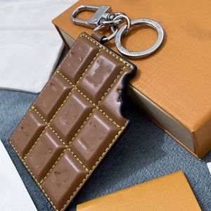célèbre Brandcherry7x9cm Designer Modèle de chocolat Modèle de porte-clés Clé des clés de cale de bague Designers de marque Kelechains pour porte Clef Gift Men Femmes Car Bag Pendoir Accessori