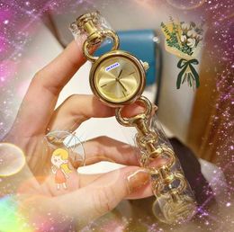 Célèbre classique petit cadran style designer montre de luxe mode cristal cadran rond montres femmes mouvement à quartz dames choix de la première étoile bracelet montre-bracelet cadeaux