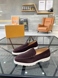 Célèbre Design marche daim Gentleman robe baskets chaussures hommes en cuir lisse mocassins confort robe de soirée décontracté marche 38-44