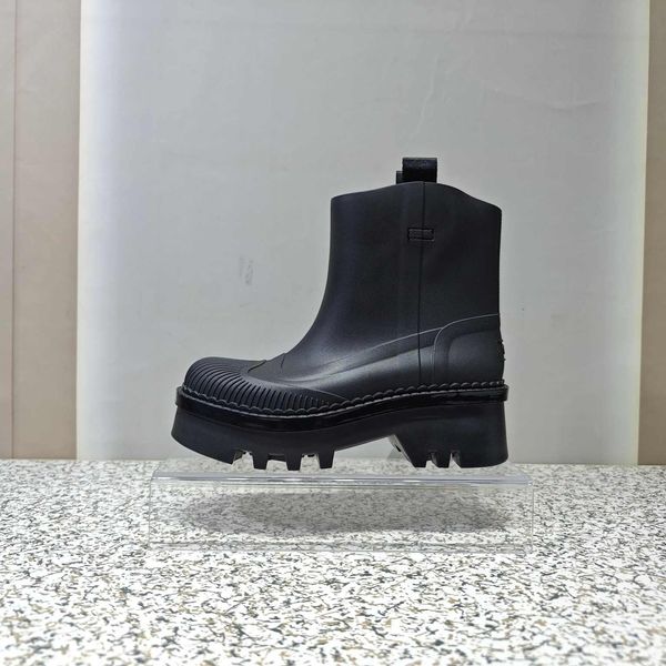 Chaussures de marque de créateurs célèbres, bottes de pluie à la mode, matériaux inodores, forte résilience, bottes super stéréoscopiques