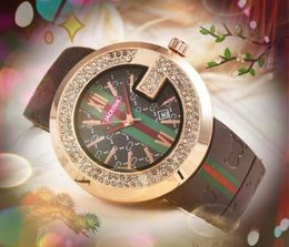 Beroemde luxe mode Crystal Diamonds Men Kijkt vrouwen kwartsbeweging grote wijzerplaat rubberstofgordel horloge geschenken relogio masculino klok