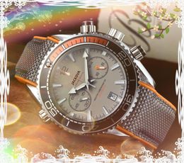 Beroemde luxe mode Crystal Men kijkt 43 mm kwarts batterij nylon stoffen riem stopwatch lumineuze klassieke gulle nobele en elegante horlogegeschenken