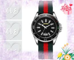 Célèbre luxe hommes femmes unisexe montres de haute qualité abeille étoile trois broches horloge en acier inoxydable bande homme quartz président couples style classique montres-bracelets