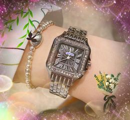 Beroemd klein klassiek designer horloge 30 mm luxe mode kristal diamanten ringhorloges dames quartz vierkant Romeinse tank wijzerplaat dameshorloge accessoires geschenken