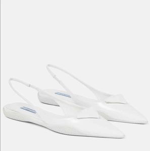 Célèbre été sandales à bout pointu chaussures en cuir brossé blanc noir Slingback ballerines Triangle Slingback Lady Comfot Flats EU35-41