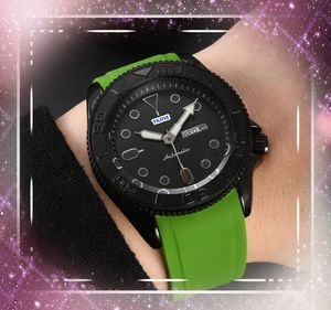 Fammes Three Stiches Black Ceramic Case Watches for Men Day Date Heure Time Quartz Chronograph Clock Colorful Rubber Strap Président Calendar Bracelet Bracelet Wristwatch Cadeaux