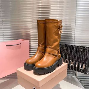 Beroemde dames lange laarzen Montezu Tall Boot Italië Luxe dubbele gespen Platforms Waterdicht Bruin Zwart Leer Designer Avondjurk Lange laarsjes Box EU 35-40