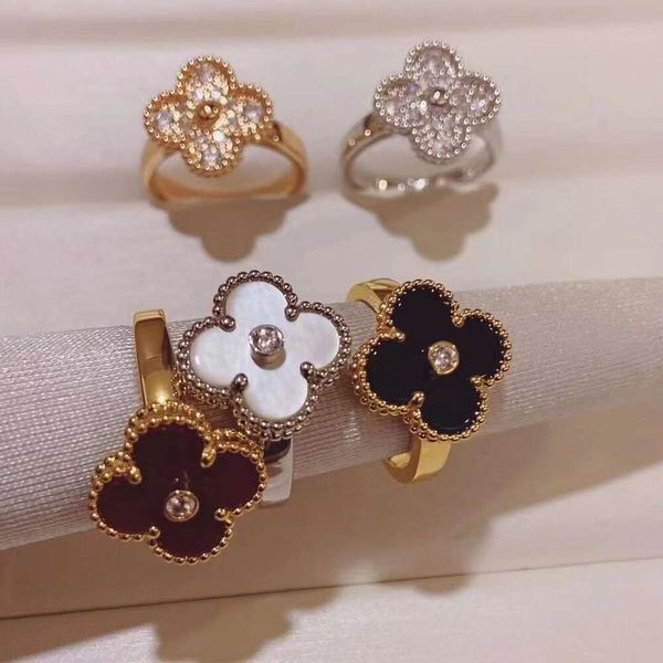 Fanjia High Edition Lucky Four Leaf Grass Feme S Silver Natural White Fritillaria Red Chalcédoine Full Diamond Ring Color Conservation