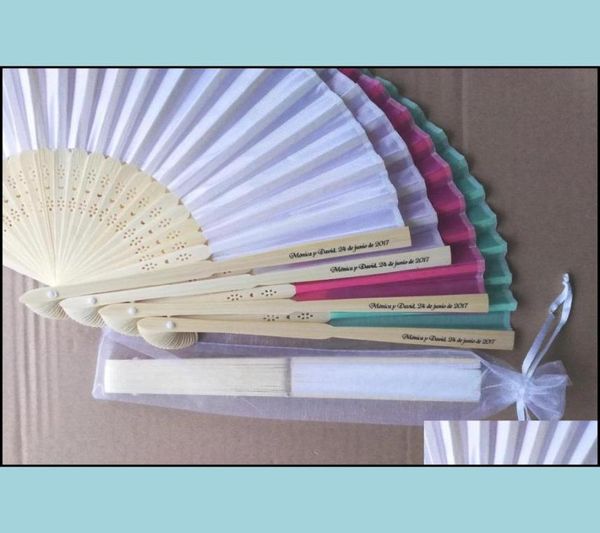 Fans Parasols Accessoires de mariage Événements de fête Cadeau personnalisé à la main avec pochette Cadeaux de porte Cadeaux de douche nuptiale 50Pcs Lot Wholesa9132162