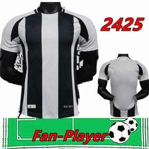 Joueurs de fans Jerseys de football 24 25 Home Away Milik di Maria Vlahovic Kean Pogba Chiesa McKennie Locatelli Football Shirt 24 25 Kits Men and Kids Unifor Juventus 999