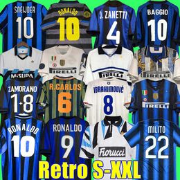 Fans Tops Tees Finales de maillot de football rétro 2009 MILITO SNEIJDER ZANETTI Milan Etoo Football 97 98 99 95 96 Djorkaeff Baggio ADRIANO 10 11 07 08 09 Zamorano RON J240309