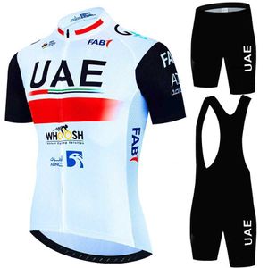 Fans bovenaan T -stukken VAE Cycling Uniform Shorts Heren Kleding Zomer 2024 Sportkleding Pants Gel Bib Jersey MTB Tricuta Q240511