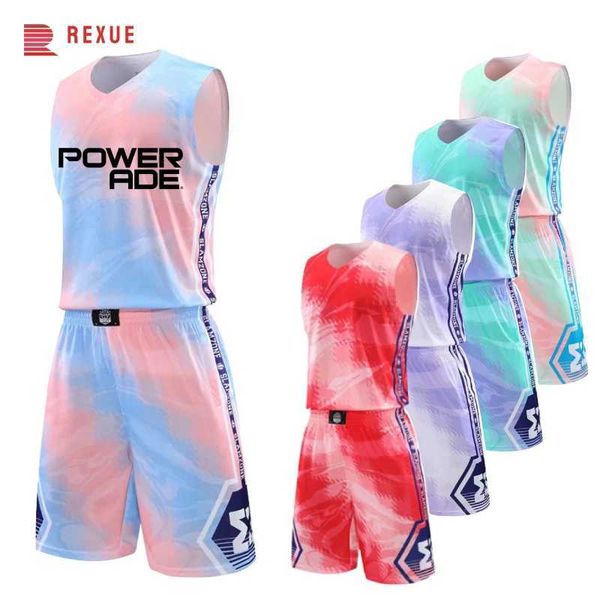 Les fans en tête de t-shirt en gros de la meilleure qualité de basket-ball américain 2pcs set la sublimation numérique Impression de basket-ball Jersey masculin équipe garçons uniforme y240423