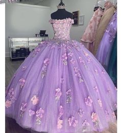 Fanshao Quinceanera Dress Lilac Lace Appliques Drinestone fuera del hombro para 15 Girl Ball Gowns Formal Vestido9231413