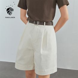 Fansilanen 100% katoen casual wit denim shorts vrouwen zomer sexy hoge taille shorts jeans vrouwelijke vintage riem losse shorts 210611