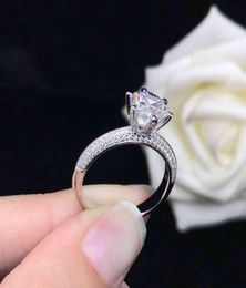 Fantastique bague en diamant rond de 15 carats pour femmes, bijoux de mariage, platine solide 950 R1096665936