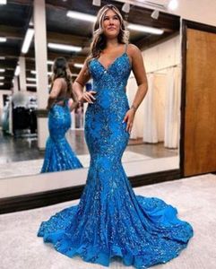 Fantastische blauw lovertjes Mermaid prom jurken sexy backless spaghetti riemen appliques ruches lange zwarte meisjes formeel feest afstuderen gala jurk bc18385