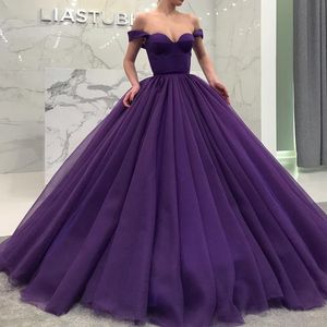Fascinerende pluizige lange quinceanera jurken sexy off schouder sweetheart bal toga tule prom jurk Dubai celebrity feestjurk avondjurk