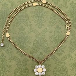 Fasgion joyería mujeres diseñador collar clásico lujos cadena letra g collares de diamantes de imitación vintage para mujer cuello encaje damas regalo3188