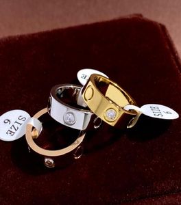 Fashiom Designer Ringen Heren Titanium Staal Zilver Goud Liefde Ring Verlovingen Voor Dames Diamond C Ring Ontwerpers Sieraden Ornamenten9752140