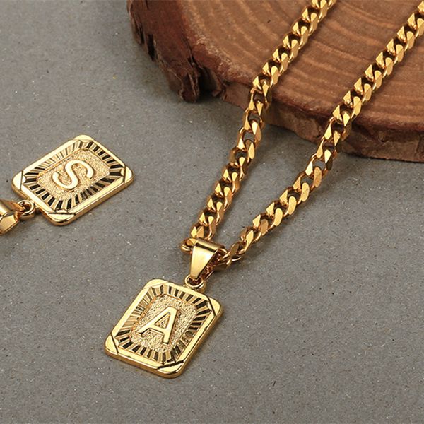 Mode 26 Lettre Or Pendentif Collier pour Hommes Femmes Cubain Chaîne Couple Charme Initiale Collier Ras Du Cou Bijoux Collier