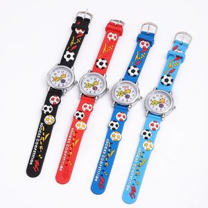 Moda 3D Niños de dibujos animados Estudiantes Reloj de pulsera Silicona Fútbol Mariposa Reloj de cuarzo Caramelo Coche delfín Flor Niño relojes regalo de navidad