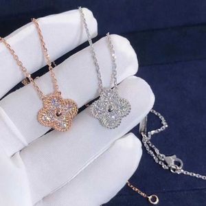 Mode 925 Sterling Silver bestelwagen Volledige diamant klaver ketting verguld met 18k goud gelukkige gras hangkraagketen Hoge versie met logo