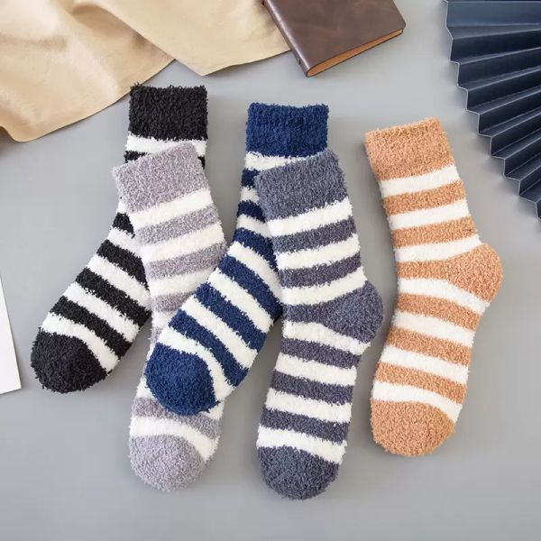 Accessoires de mode Chaussettes en molleton de corail chaud à rayures Chaussettes de sol Hommes Femmes Hiver Confortable Épais Chaussettes décontractées Fuzzy Fluffy Plush Cotton Sock Jewelry