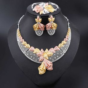 Ensembles de bijoux africains à la mode, marque de dubaï, collier en cristal plaqué argent, boucles d'oreilles, ensemble de bijoux en perles de mariée nigériane, H1022