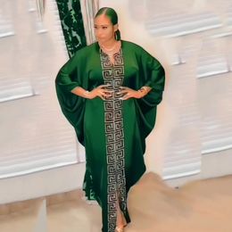 Moda mujer africana vestido de manga de murciélago de gran tamaño bata de estilo islámico musulmán imitación seda Fix Rhinestone 240109