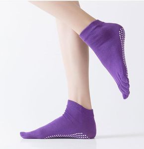 Chaussettes de yoga anti-friction à la mode Points de silicone antidérapants Bas Pilates Barre Danse Sol sportif femme Chaussette Pantoufle avec Grip Gym Fitness Sol cheville Soins des pieds