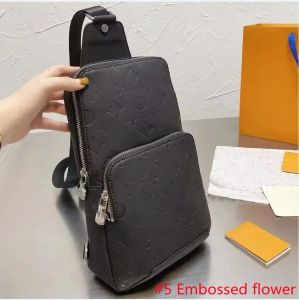 Fashion Avenue Sling Bag Bolsos de hombro de diseñador para hombre Mans crossbody Bag Wallet Hobos Mensaje Bolso Tote Belt Bag Bumbag
