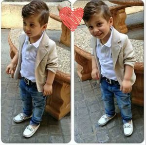 Mode baby boy set 3 stks feestkostuums Kaki blazer + witte blouse + broek set 1-6y met baby boy jurk kleding