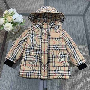 Fashion baby cotton jacket Winter kids Hooded coat Size 100-150 Multi color bar cross design children overcoat Oct25