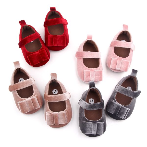 Zapatos de moda para bebé niña, mocasines de princesa con parte inferior antideslizante suave para recién nacido, niño pequeño de 1 año, primeros andadores