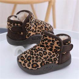 Mode bébé enfant en bas âge botte hiver chaud enfants garçons filles bottes de neige enfants chaussures de course marque Sport chaussure enfants baskets