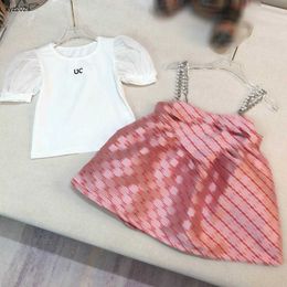 Mode Baby Tracksuits Girls Dress Suit voor kinderen Designer Kleding Maat 100-150 cm kanten T-shirt met korte mouwen en Camisole-jurk 24april
