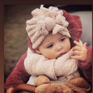 Mode bébé hiver laine d'agneau bonnets chapeaux pour bébé filles cou bavoir écharpes enfants turban bandeau sherpa chaud gros arc casquettes