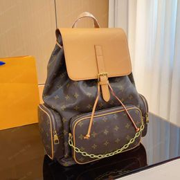 Modieuze rugzak Luxe heren Designer tas Flap Leather Grote capaciteit rugzak Dames handtassen TRIO Chain Beide schouders knapzak Schooltas