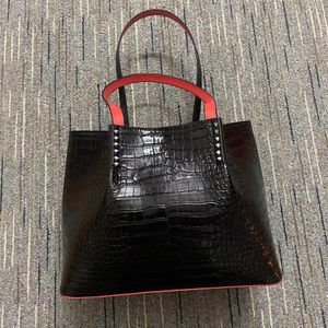 Sac de mode cabata designer totes rivet rivet en cuir authentique sac à main composite sacs sacs à bains célèbres en noir blanc pour fille2609