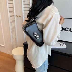 Modezakontwerpers verkopen unisex -tassen van populaire merken met 50% korting kleine tas nieuwe dames populaire veelzijdige crossbody schouder onderarm