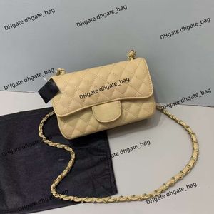 Sac de mode Nouveau sac à main Nouvelle chaîne pour femmes Sac à bandoulière unique en cuir de luxe Lingge Fil brodé sacs à main vintage à clapet