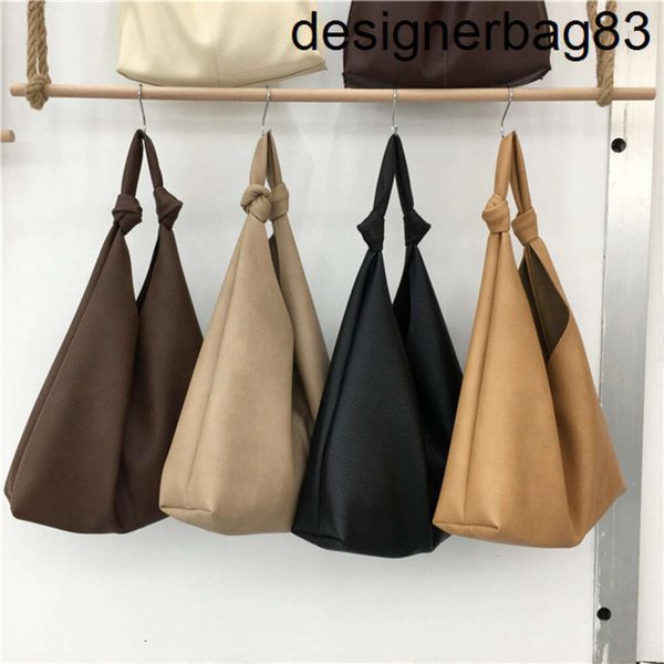 Sacs de mode du super grossiste dicky0750b Grande capacité avec sac cosmétique en cuir souple femme sac à main de banlieue simple épaule shopping fourre-tout