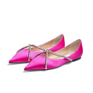 Ballerines de mode Sandales Londres Genevi Flat Italie Femmes pointues pointues Cross Crystal Sobre