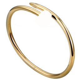 Bracelet Bracelet Gold Love Bracelet Braceuse Braceuses pour femmes Bracelets en alliage en alliage en acier inoxydable 18k
