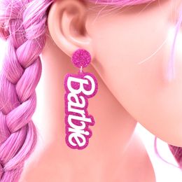 Mode Barbies Oorbel Studs Felroze Acryl Glitter B Letter Schattig Kawaii Anime Druppel Oorbellen Liefde Meisjes Straatfeest Sieraden Accessoires voor Vrouwen Geschenken