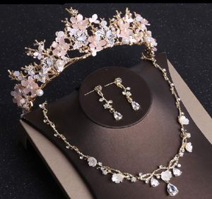 Mode barok goud kleur vlinder kristal kostuum sieraden s strass choker ketting oorbellen tiara's kroon sieraden set1428537