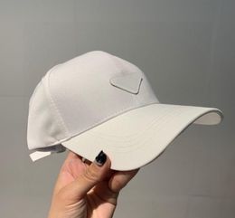 Berretto da baseball di moda per berretto sportivo unisex per il tempo libero Cappello di alta qualità Personalità Cappello semplice Fornitura di accessori moda1385533