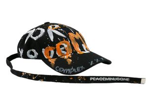 Mode Baseball Caps voor de zomer Koreaanse stijl Graffiti Letter Base Ball Cap Mannen en Vrouwen Lange riem Gebogen rand Pet Person5920709